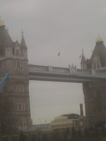 Tower Bridge - by Worrybomb